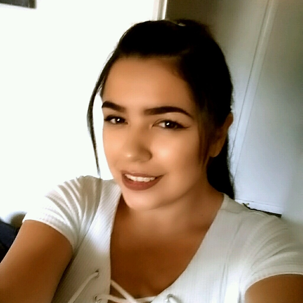 Meet your Posher, Jessica